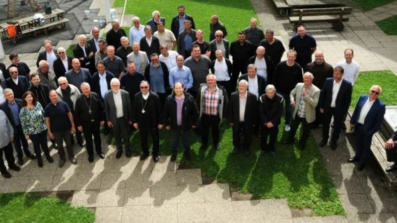 Celovec Duhovniki mariborske nadškofije na obisku/ARHIV NADšKOFIJE MARIBOR DRUžINA