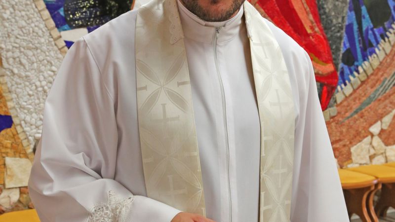Grosuplje, župnik Martin Golob/IVO ŽAJDELA