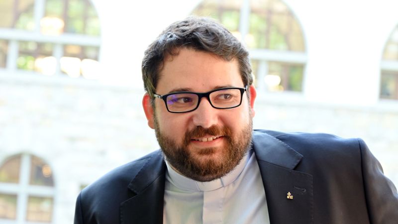 Novomašnik Janez Gorenc.