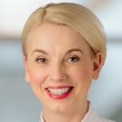 Srečanje pod lipami: dr. Angelika Mlinar