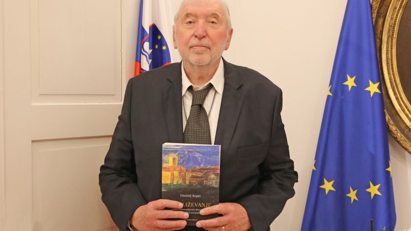 Dimitrij Rupel, knjiga Približevanje | Družina – vsak dan s teboj