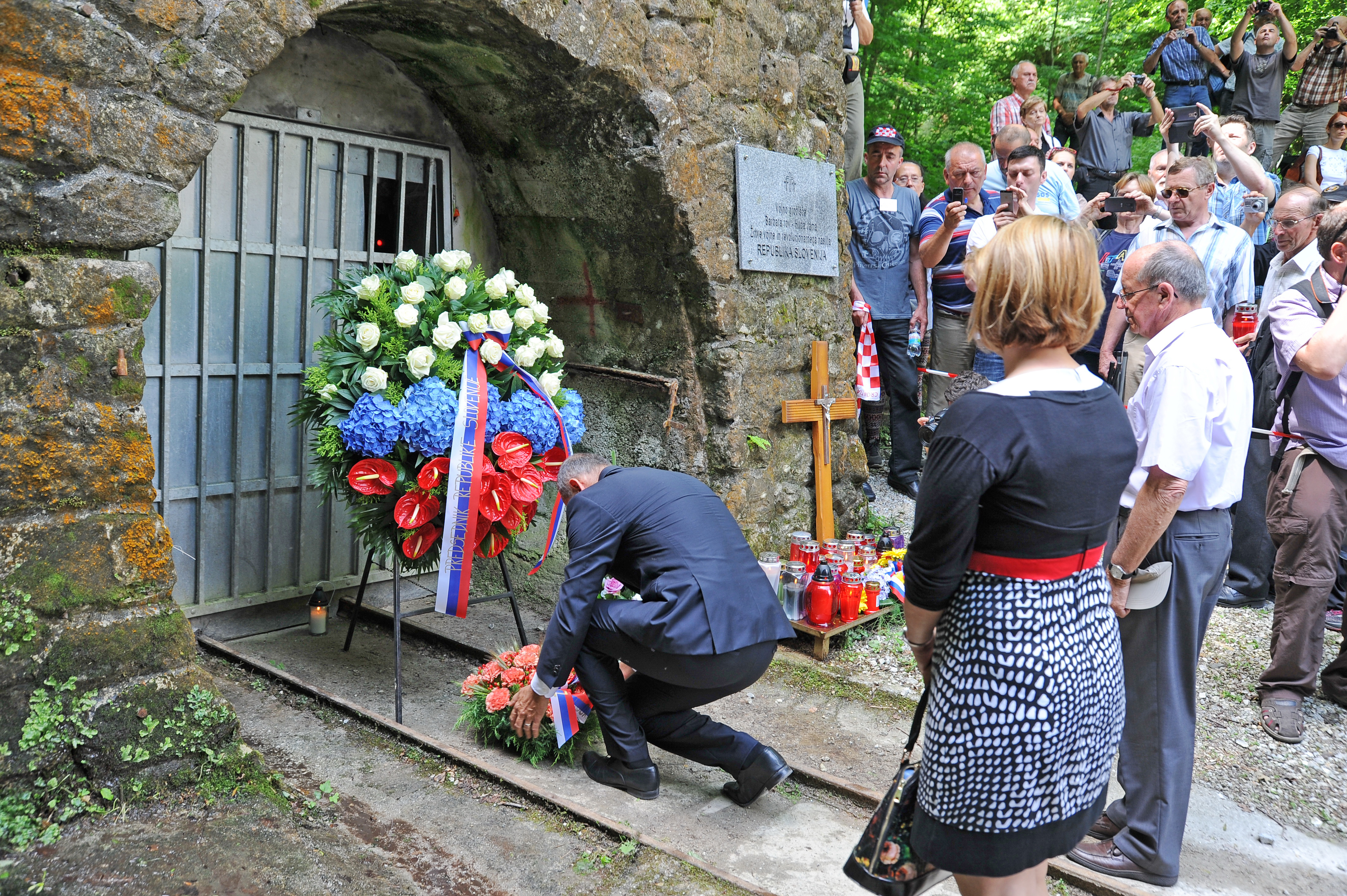 Huda Jama, rudnik Barbara rov, grobišče [9] | Družina – vsak dan s teboj