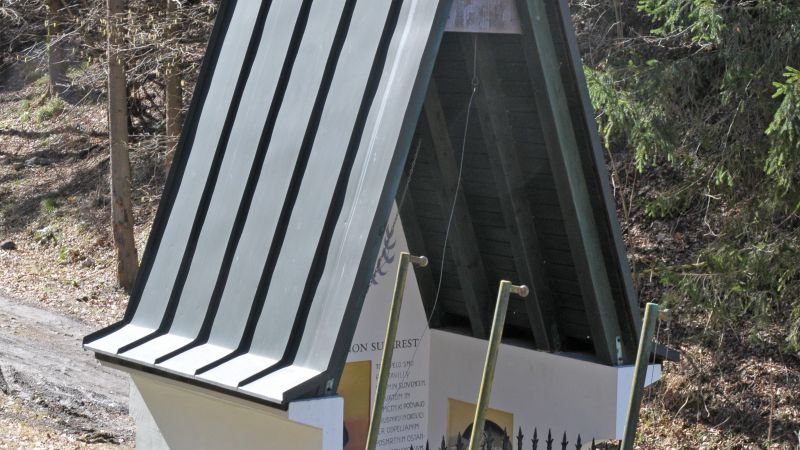 Huda Jama, rudnik Barbara rov, grobišče [2] | Družina – vsak dan s teboj