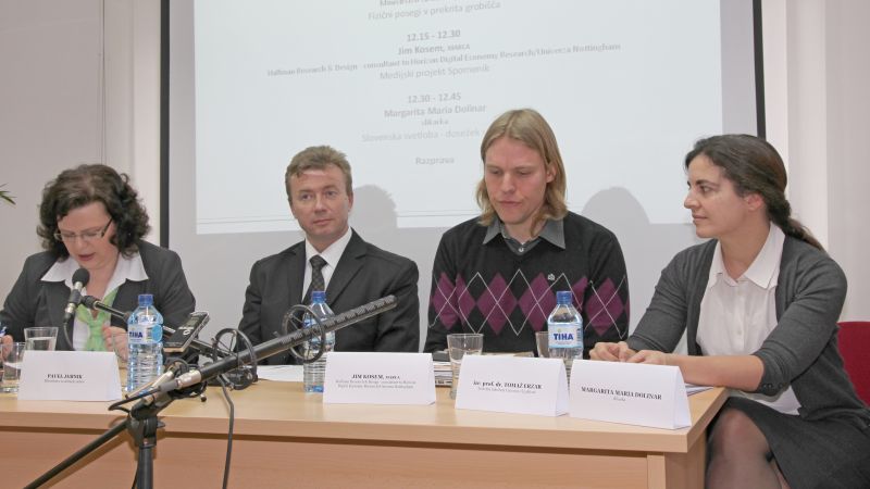 Huda Jama, rudnik Barbara rov, grobišče [7] | Družina – vsak dan s teboj