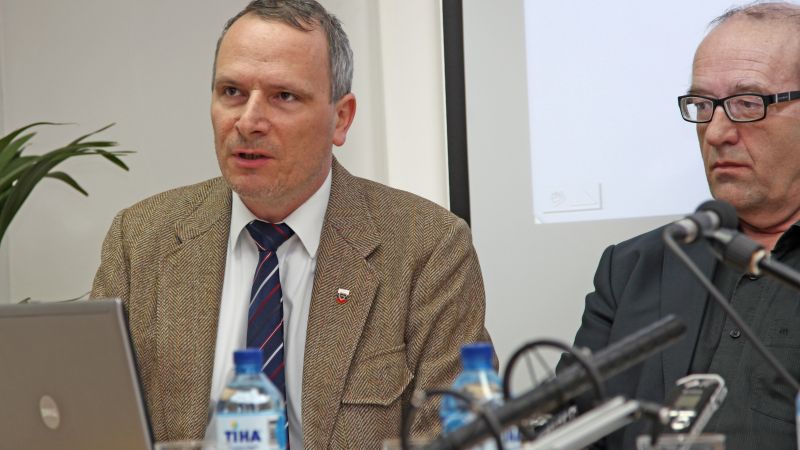 Huda Jama, rudnik Barbara rov, grobišče [7] | Družina – vsak dan s teboj