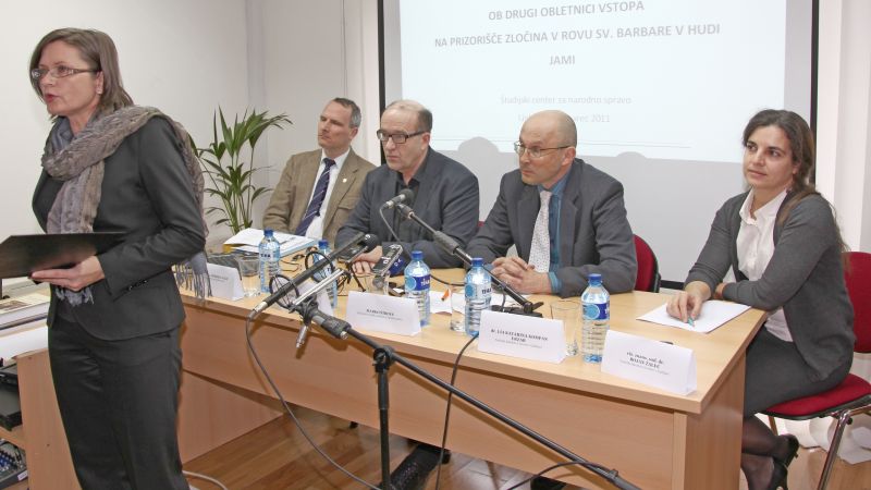 Huda Jama, rudnik Barbara rov, grobišče [7] | Družina – vsak dan s teboj
