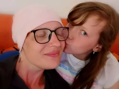 Pričevanje mamice z rakom: Takoj, ko bolezen sprejmeš, je lažje
