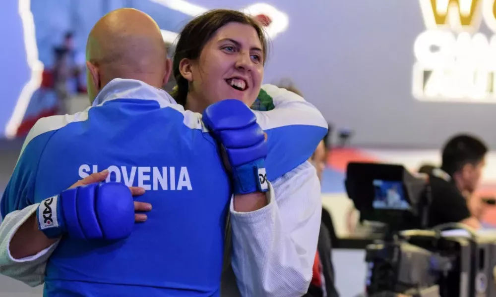 Rebeka Duščak: Od domačega »ravsa« do naziva svetovne prvakinje