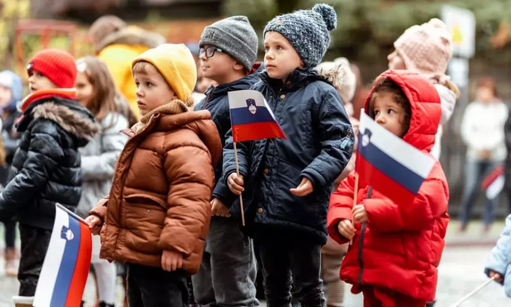 Otroke v Angelinem vrtcu obiskal predsednik Pahor
