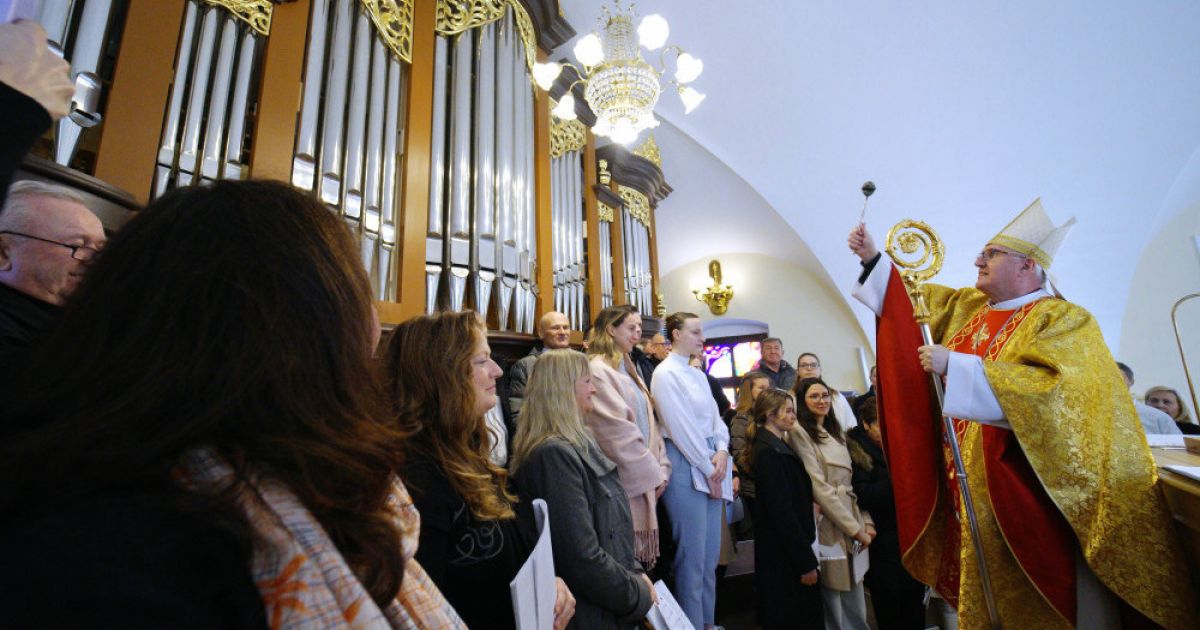 A bênção do novo órgão em Šentvid pri Stičnica – um dia de gratidão, orgulho e alegria [FOTO]