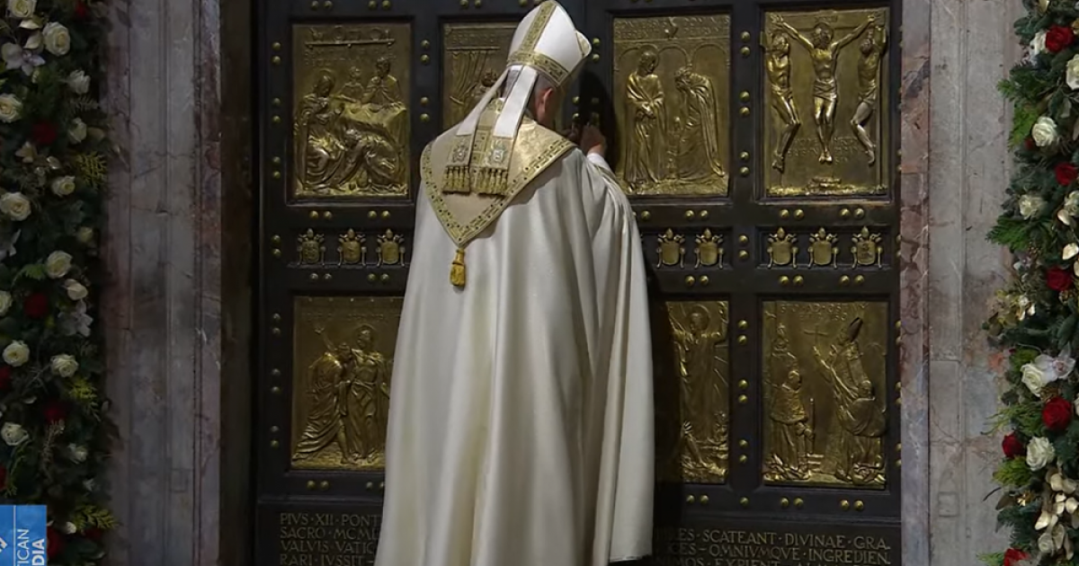 Sveta vrata pri sv. Petru zaprta, sveto leto se je končalo | Družina ...