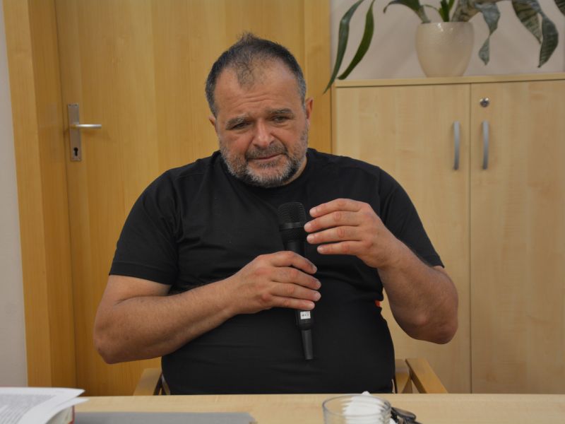 Dr. Samo Zver