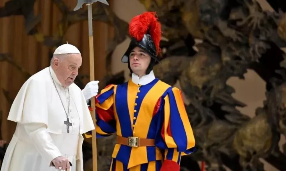 Papež pri splošni avdienci: naj se premirje v Gazi nadaljuje [VIDEO]