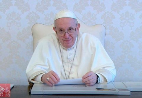 Papež med binkoštno vigilijo: mir se začne v ljubezni do tistega, ki misli drugače od mene