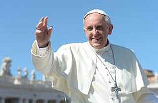 Papež Frančišek pozval k solidarnosti z begunci