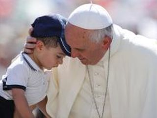 Italijani zaupajo papežu Frančišku