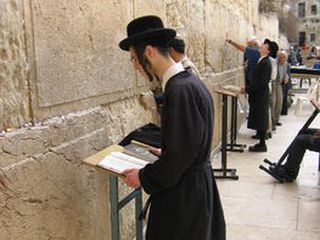Ponovno spor glede pravic žensk ob zidu žalovanja v Jeruzalemu
