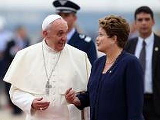 Papež varno prispel v Brazilijo