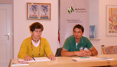 Knjigo Jaz, košarkar sta predstavila avtorica Mojca Gubanc in urednik Mohorjeve založbe Adrian Kert. Foto: I. Ž.