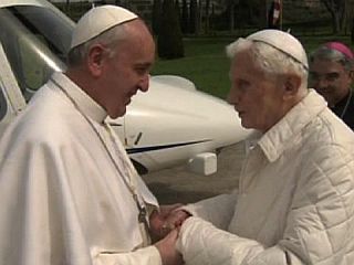 Odnos med Frančiškom in Benediktom XVI. je 'odličen'