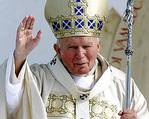 Judovska »Liga proti klevetanju« pozdravlja skorajšnjo kanonizacijo obeh papežev