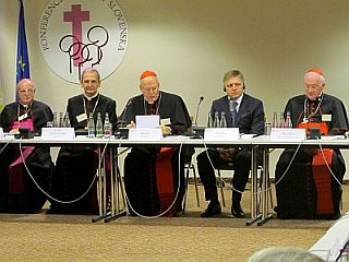Evropski škofje razpravljali o sekularizaciji
