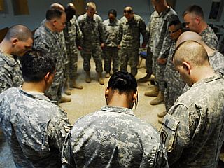 Zaradi zaprtja ameriške vlade odpovedana bogoslužja za vojake