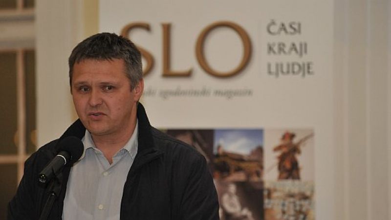 Anton Velušček