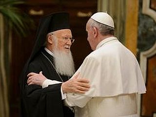 Papež poziva k nenehni molitvi za edinost