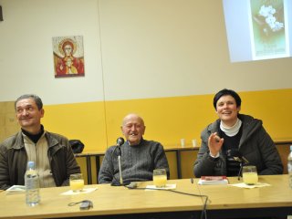 »Pesem je prodor v resničnost«