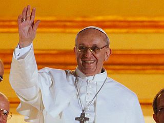 Knjiga in DVD ob prvi obletnici Frančiškovega pontifikata