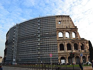 Obnova rimskega Koloseja vidno napreduje