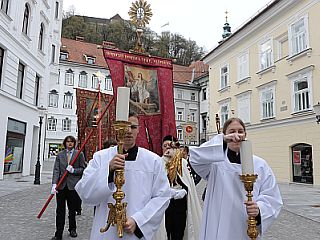 Slovenski škofje o velikonočnem upanju