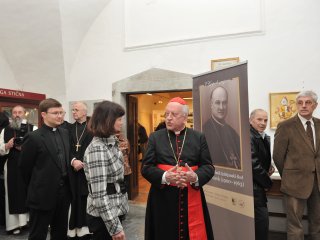 Kardinal Rode: »Škof Vovk je slovenski lik upornosti!«