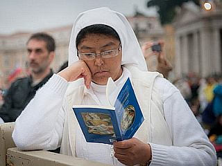 V Rimu zahvalna bogoslužja po kanonizaciji papežev