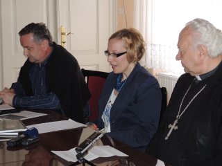 Koprska škofija predstavila zbornik o škofu Paóliju Naldiniju