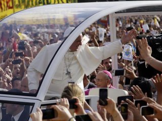 Frančišek nagovoril vernike evangelijske binkoštne cerkve
