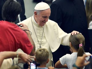 Papež v katehezi: milost in sočutje v osrčju nove zaveze