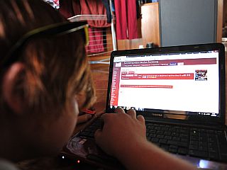 Svarilo psihiatra: digitalni mediji so »strup« za otroke