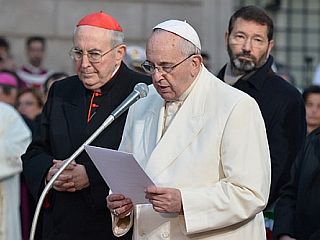 Frančišek molil k Brezmadežni