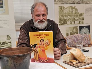 »Vabimo vas na predstavitev nove knjige …«