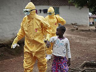 Vatikan ustanovil sklad za pomoč v boju proti eboli