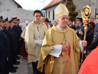 Domačini sprejeli ljubljanskega nadškofa Zoreta