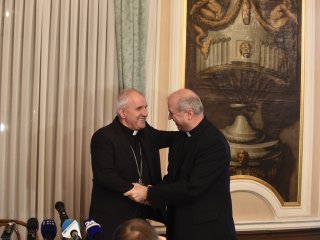 Nadškof Zore: »Poznaš krajevno Cerkev, iskreno se te veselim«