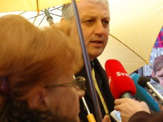 Podpisi zbrani, referenduma ne bo?