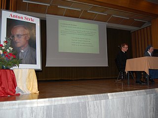 Simpozij o Antonu Strletu