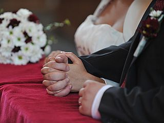 »Cerkev zakramenta sv. zakona ne sme prilagoditi duhu časa«
