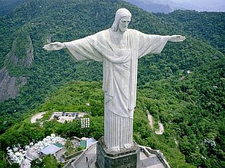 Kako skrbeti za 40-metrski Kristusov kip?