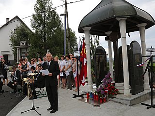 Spominska slovesnost v Rovtah