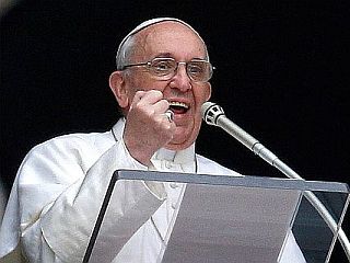 Frančišek moli za Francijo
